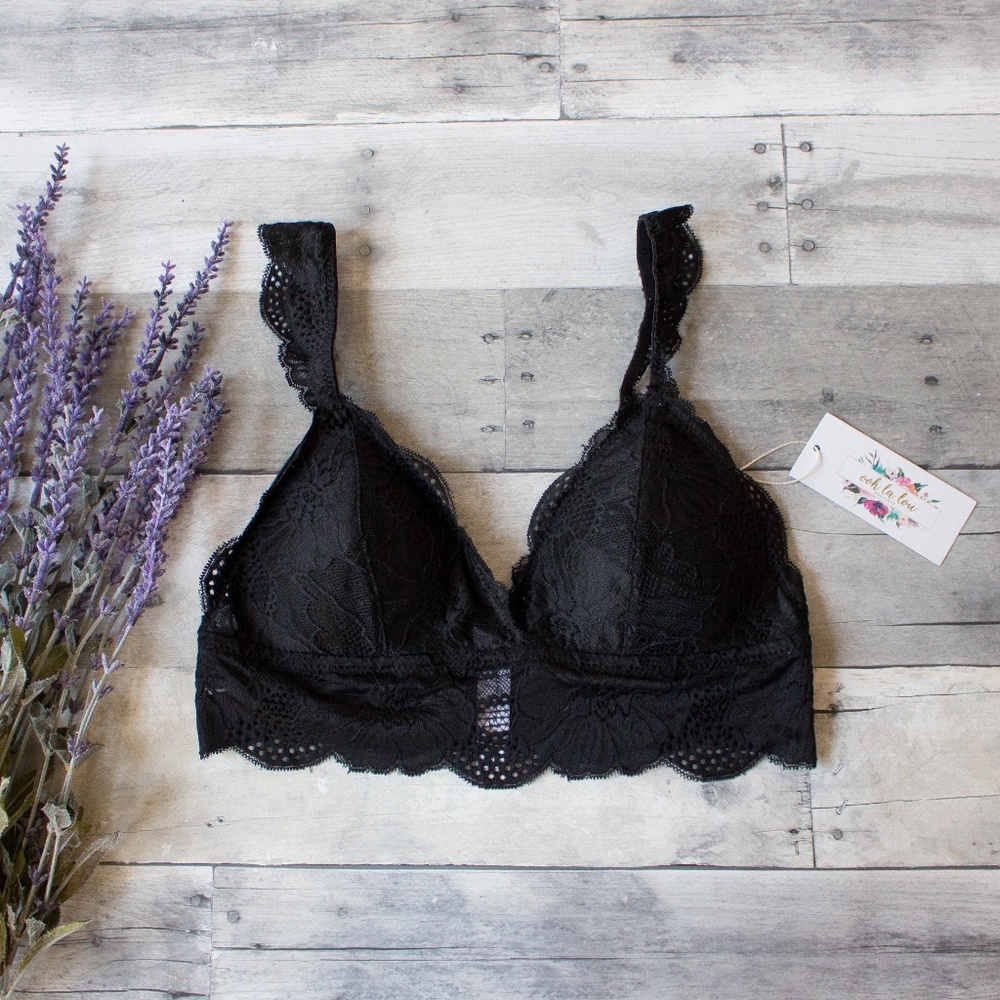 'Chloe' Lace Bralette - Picture 7 of 8